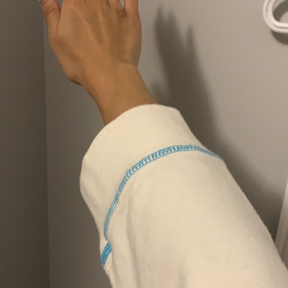 BEAUTIFUL ROXY Outerwear - Picture 7 of 10